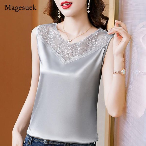 tanks summer elegant sleeveless satin blouse office lady lace blouse solid vneck elastic embroidery vest women clothes blusas 19286, Black;white
tanks summer elegant sleeveless satin blouse office lady lace blouse solid vneck elastic embroidery vest women clothes blusas 19286, Black;white