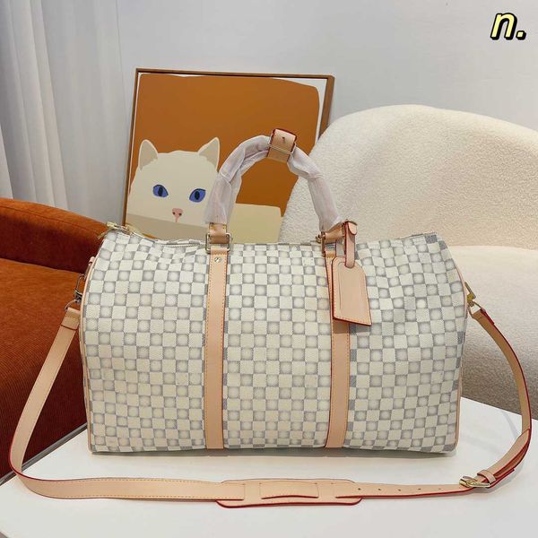designers fashion duffel bags luxury men female travel bags leather handbags large capacity holdall carry on luggage overnight weekender bag
designers fashion duffel bags luxury men female travel bags leather handbags large capacity holdall carry on luggage overnight weekender bag