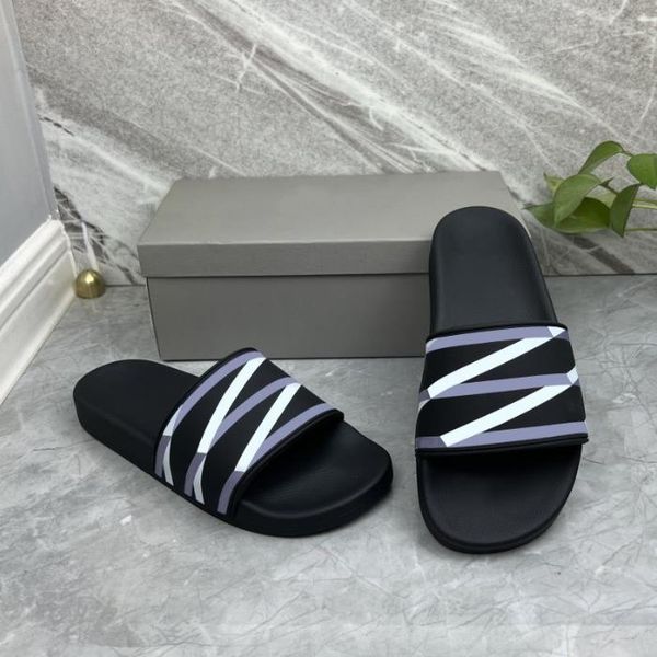 2023 fashion slides slippers paris sliders sandals slippers for men women with original box designer vacation beach flip flops platform slip, Black
2023 fashion slides slippers paris sliders sandals slippers for men women with original box designer vacation beach flip flops platform slip, Black
