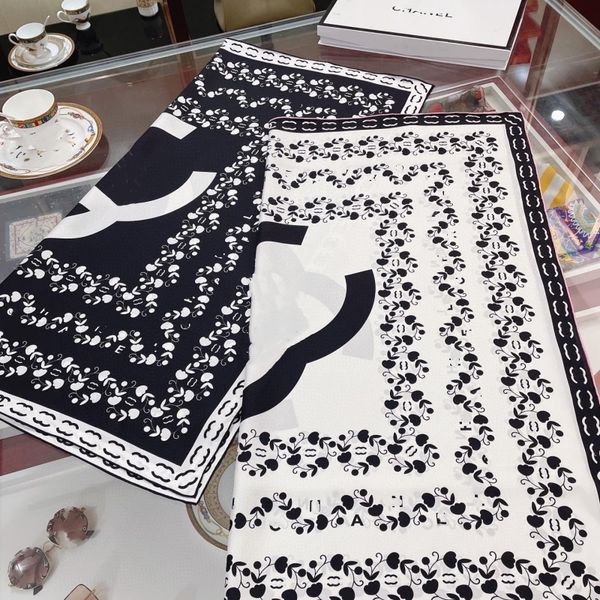 women designer silk scarf fashion brand wrap head scarfs square silk twill pashmina scarves shawl pleated birthday gift easy to match soft t, Blue;gray
women designer silk scarf fashion brand wrap head scarfs square silk twill pashmina scarves shawl pleated birthday gift easy to match soft t, Blue;gray