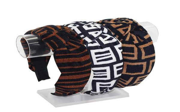 classic vintage designer letters printed bowknot headband simple retro women wide edge cross knotted hair hoop turban headwr6644084, Silver
classic vintage designer letters printed bowknot headband simple retro women wide edge cross knotted hair hoop turban headwr6644084, Silver