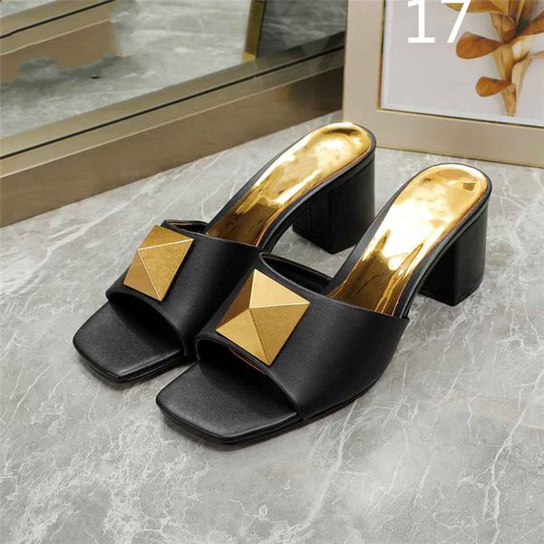 fashion sandals luxury design 2023 valentinoity women high heel leather letter wedding party casual slippers 04-0013, Black
fashion sandals luxury design 2023 valentinoity women high heel leather letter wedding party casual slippers 04-0013, Black