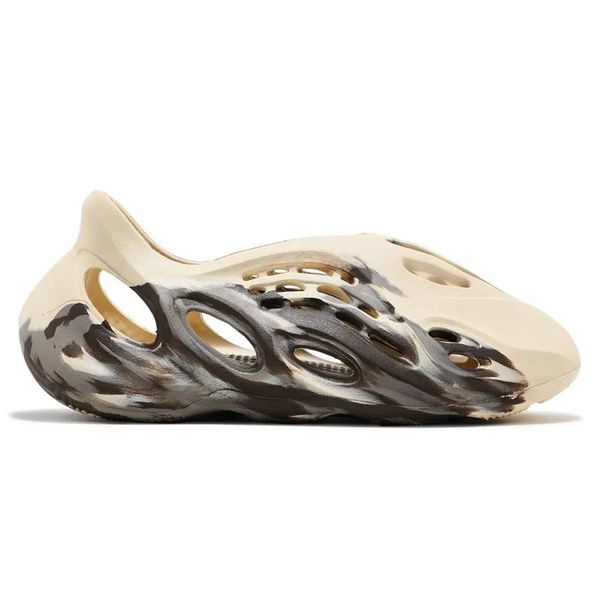 2023 fashion sandal designer flip flop yeezzy slide sand ararat black mx moon grey mineral blue onyx flat sandals foam slides rubber slide m
2023 fashion sandal designer flip flop yeezzy slide sand ararat black mx moon grey mineral blue onyx flat sandals foam slides rubber slide m
