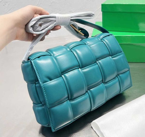 evening bags latest trendy padded cassette intreccio leather cross-body bag women hand-knitteds luxury purse fashion flap sponge pillow 2022
evening bags latest trendy padded cassette intreccio leather cross-body bag women hand-knitteds luxury purse fashion flap sponge pillow 2022