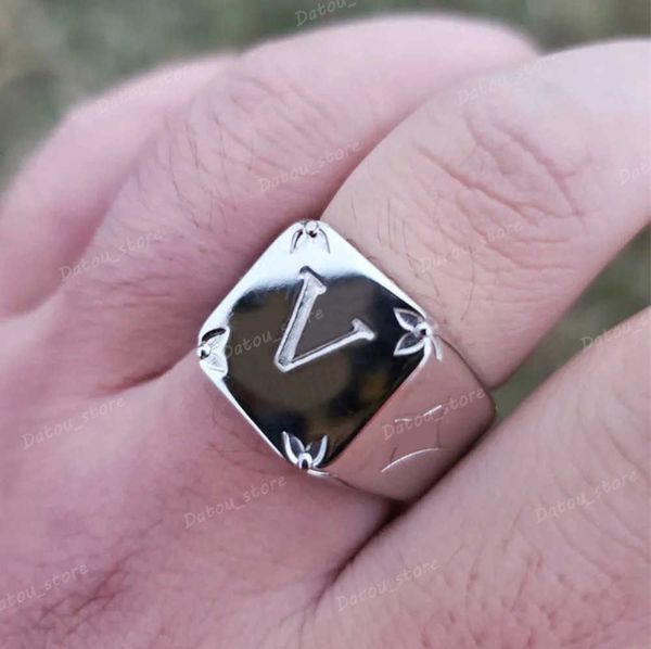 band rings men retro 925 sterling silver designer couple fashion womens square casual hip hop love ornaments luxury jewelry gift with box 23
band rings men retro 925 sterling silver designer couple fashion womens square casual hip hop love ornaments luxury jewelry gift with box 23
