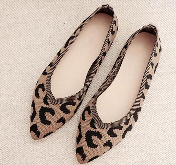 sandals 2022 fashion breathable leopard mesh ballet flats pointed toe slip on loafers women casual soft rubber sole boat shoes5252235, Black
sandals 2022 fashion breathable leopard mesh ballet flats pointed toe slip on loafers women casual soft rubber sole boat shoes5252235, Black