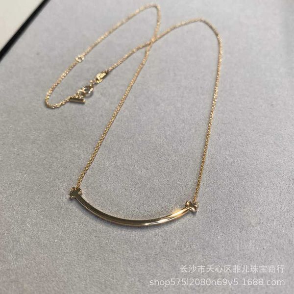 v gold generation 2 tiffy micro smiling face medium small necklace rose white metal, Black
v gold generation 2 tiffy micro smiling face medium small necklace rose white metal, Black