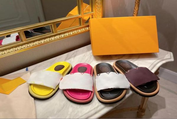 pool pillow comfort sliders velcro sandal designer women slippers smooth calfskin flat letter mules fashionable easytowear rubbe1223222, Black 
pool pillow comfort sliders velcro sandal designer women slippers smooth calfskin flat letter mules fashionable easytowear rubbe1223222, Black