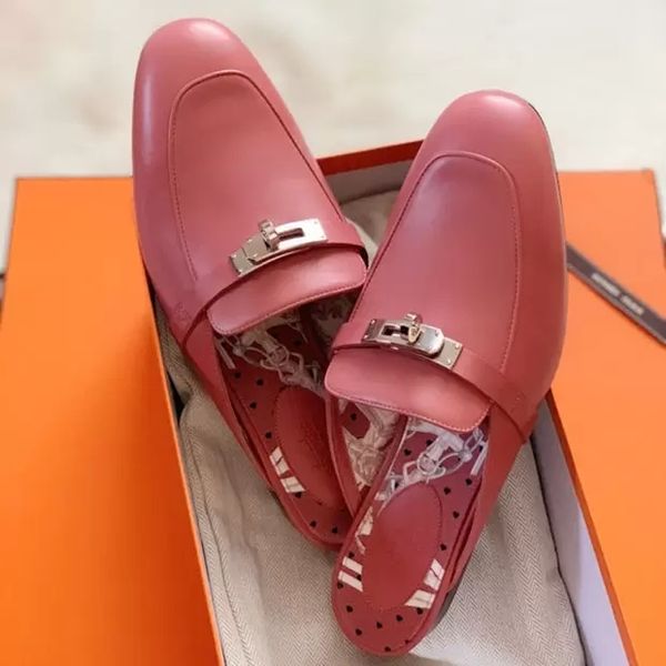 designer sandal slippers genuine leather oz mules woman sandals princetown kelly metal chain shoe women loafers outdoor lady slipper 35-42, Black
designer sandal slippers genuine leather oz mules woman sandals princetown kelly metal chain shoe women loafers outdoor lady slipper 35-42, Black