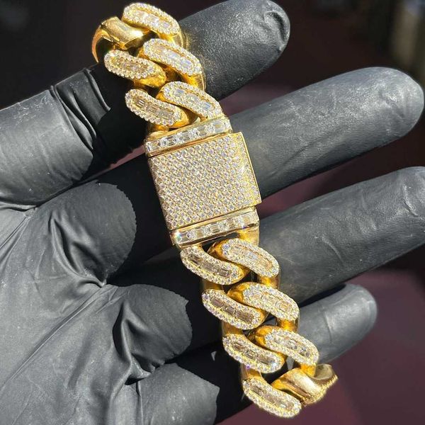 custom moissanite chain baguette diamonds iced out hip hop sterling silver custom moissanite cuban bracelet, Golden;silver
custom moissanite chain baguette diamonds iced out hip hop sterling silver custom moissanite cuban bracelet, Golden;silver