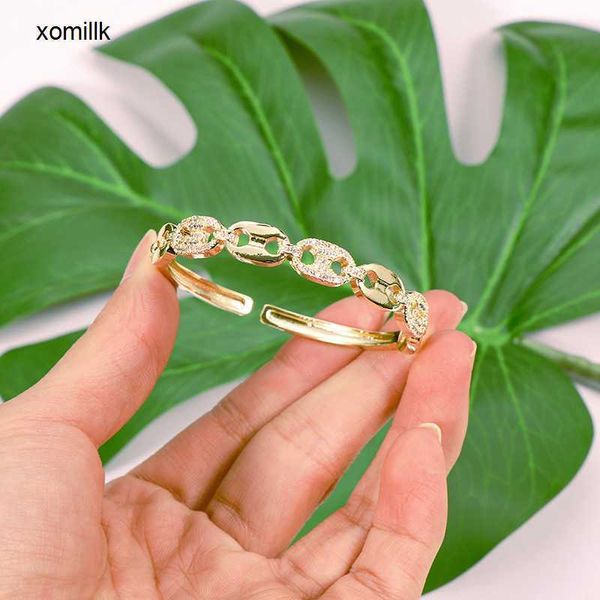 hermm designer bracelet 2023 new bracelet copper plated 18k gold micro inlaid zircon pig nose with independent packaging, Black
hermm designer bracelet 2023 new bracelet copper plated 18k gold micro inlaid zircon pig nose with independent packaging, Black
