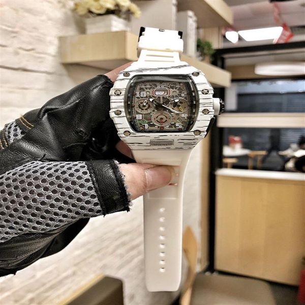 2021 man watch fashion quartz men's watches gift men carbon fiber pattern 6 hands running seconds flat tapered crown trend1289r, Slivery;brown
2021 man watch fashion quartz men's watches gift men carbon fiber pattern 6 hands running seconds flat tapered crown trend1289r, Slivery;brown