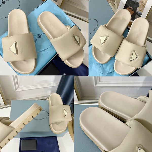 sandali slider soft in nappa imbottita slippers famous designer sandals triangle logo highlights on the upper classic fashion resort slipper, Black
sandali slider soft in nappa imbottita slippers famous designer sandals triangle logo highlights on the upper classic fashion resort slipper, Black