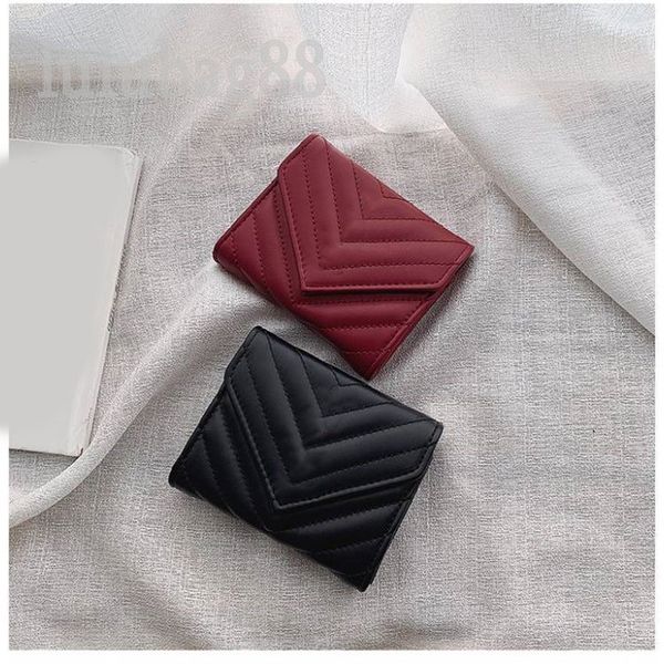 luxuries designer men wallet black red white couple style granular leather wallet pocket gold plated cowhide material fashion purse envelope, Red;black
luxuries designer men wallet black red white couple style granular leather wallet pocket gold plated cowhide material fashion purse envelope, Red;black