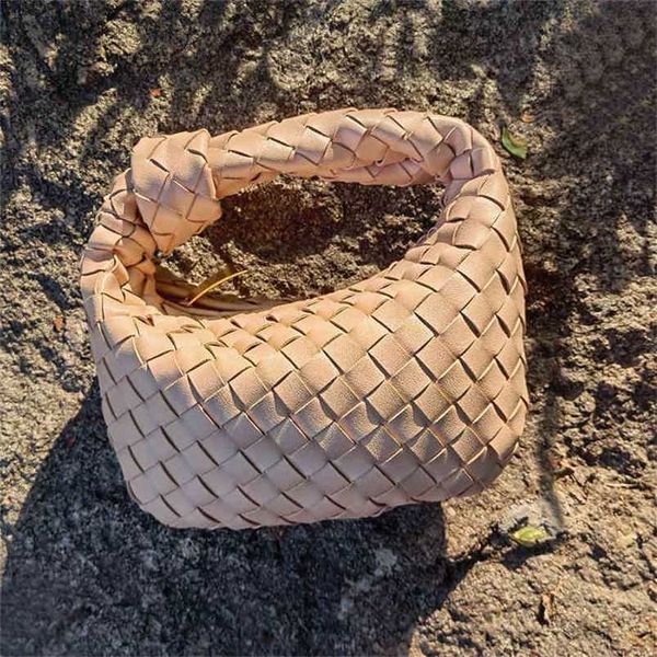 designer bottegas bags venetas handbag bags woven female cloud fold spring minority design dumpling hand with logocly2 with logo
designer bottegas bags venetas handbag bags woven female cloud fold spring minority design dumpling hand with logocly2 with logo