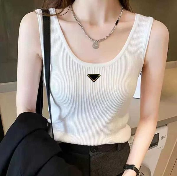 women's prad tanks camis letter budge cotton-blend tank shorts designer nylon yoga suit o-neck sleeveless sports bra vest ladies solid
women's prad tanks camis letter budge cotton-blend tank shorts designer nylon yoga suit o-neck sleeveless sports bra vest ladies solid