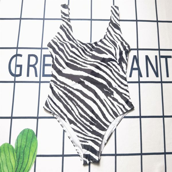2023 new letter summer swimwear one piece girls swimsuit vacation bikini bathing suit bechwear, White;black
2023 new letter summer swimwear one piece girls swimsuit vacation bikini bathing suit bechwear, White;black