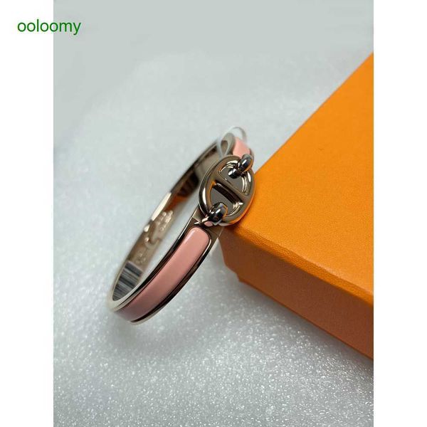 hemres designer bracelet new h pig nose light luxury gold plated high end fashion enamel gold bracelet for women h57h, Black
hemres designer bracelet new h pig nose light luxury gold plated high end fashion enamel gold bracelet for women h57h, Black