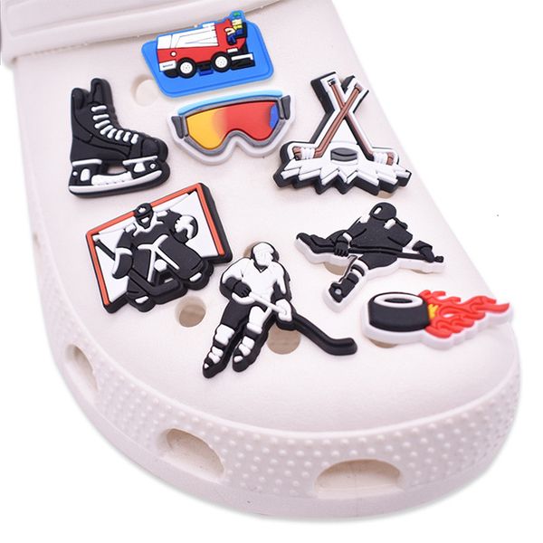 shoe parts accessories 1 pcs charms black and white hockey player slipper roller skates goggles for kid gift 230420, White;pink
shoe parts accessories 1 pcs charms black and white hockey player slipper roller skates goggles for kid gift 230420, White;pink