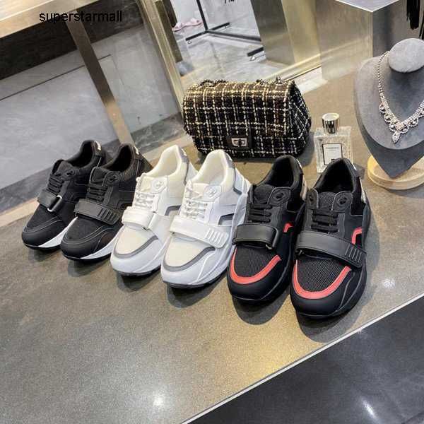 lattice designer shoes striped vintage sneaker women mens casual shoes fashion 2023 brand shoe burbrerys men classic tassel flats sneakers, Black
lattice designer shoes striped vintage sneaker women mens casual shoes fashion 2023 brand shoe burbrerys men classic tassel flats sneakers, Black