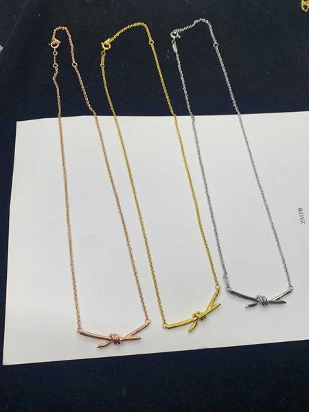 22 new geometric knotted necklace women's smooth korean version with irregular knot collar chain, Black
22 new geometric knotted necklace women's smooth korean version with irregular knot collar chain, Black