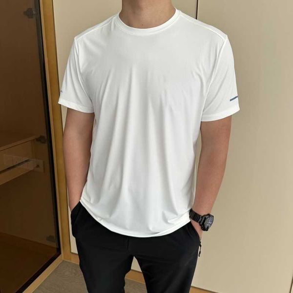 m34 2023 summer new sports and casual versatile men's quick dried ice silk fabric bird family short sleeve t-shirt, White;black
m34 2023 summer new sports and casual versatile men's quick dried ice silk fabric bird family short sleeve t-shirt, White;black