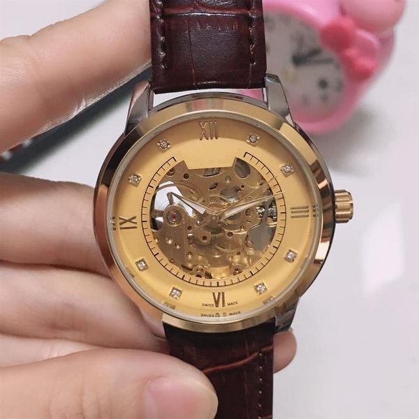 2021 new luxury watches three stitches automatic mechanical watch designer wristwatches brand leather strap casua293a, Slivery;brown
2021 new luxury watches three stitches automatic mechanical watch designer wristwatches brand leather strap casua293a, Slivery;brown