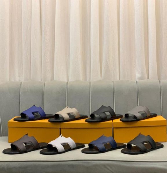 oasis mules sandals are crafted from supple grained leather with an interwoven brand graphic on upper shoe features the brands log6007755, Black
oasis mules sandals are crafted from supple grained leather with an interwoven brand graphic on upper shoe features the brands log6007755, Black