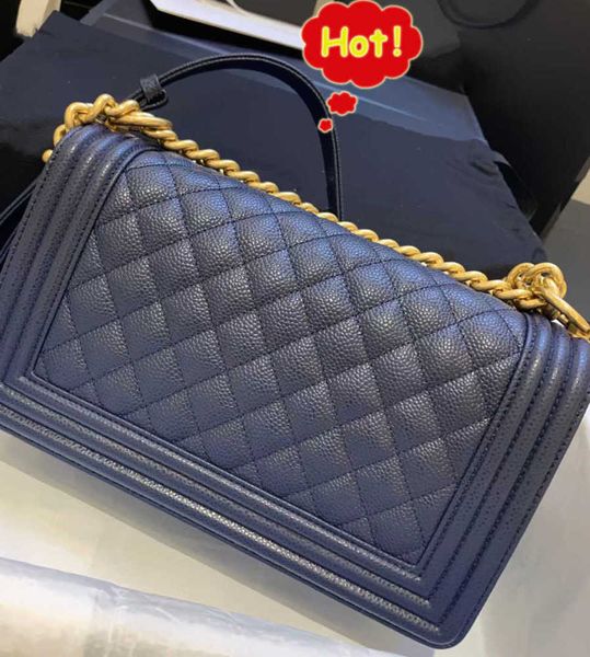 luxury designer boy bags classic chain flap quilted bag women calfskin caviar leather shoulder bags crossbody handbags purses chantote lady 
luxury designer boy bags classic chain flap quilted bag women calfskin caviar leather shoulder bags crossbody handbags purses chantote lady