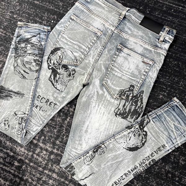 men's jeans skull executioner hand splatter ink slim jeans men high street j230420, Blue
men's jeans skull executioner hand splatter ink slim jeans men high street j230420, Blue