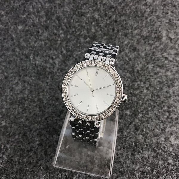 fashion m design brand women's girl crystal dial stainless steel band quartz watch m6056-1315b, Slivery;brown
fashion m design brand women's girl crystal dial stainless steel band quartz watch m6056-1315b, Slivery;brown