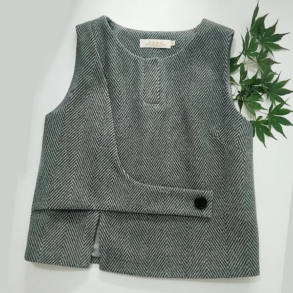 vests women's wool tweed herringbone suit waistcoat slim fit warm vest business office sleeveless, Black;white
vests women's wool tweed herringbone suit waistcoat slim fit warm vest business office sleeveless, Black;white