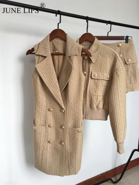 vests june lips 2022 fashion brand new women's sleeveless shawl collar khaki textured long jacket wholesale, Black;white
vests june lips 2022 fashion brand new women's sleeveless shawl collar khaki textured long jacket wholesale, Black;white