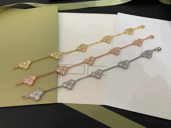 with box designers women charms bracelets 4/four leafs diamond bracelet 18k gold stainless steel charm chains bangle for girls, Golden;silver
with box designers women charms bracelets 4/four leafs diamond bracelet 18k gold stainless steel charm chains bangle for girls, Golden;silver