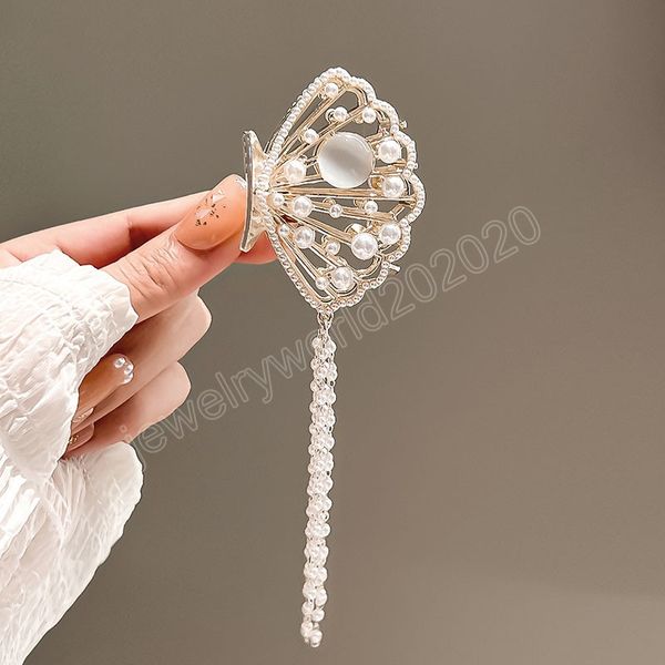 shell shaped tassel hair grab elegant pearl women hair clips for cute girls barrettes ponytail hair accessories gifts, Golden;silver
shell shaped tassel hair grab elegant pearl women hair clips for cute girls barrettes ponytail hair accessories gifts, Golden;silver