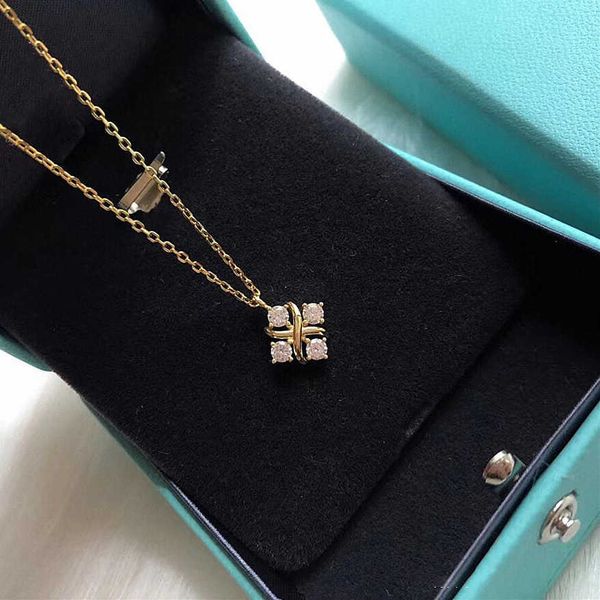 small design cross four diamond pendant necklace for women's 925 sterling silver plated gold simple versatile collar chain accessories, Black
small design cross four diamond pendant necklace for women's 925 sterling silver plated gold simple versatile collar chain accessories, Black