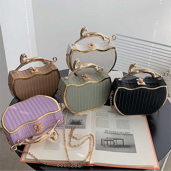 evening bags female luxury designer stripe printed women's handbag fashion chain crossbody bag box tote 2022 summer new ladies shoulder
evening bags female luxury designer stripe printed women's handbag fashion chain crossbody bag box tote 2022 summer new ladies shoulder