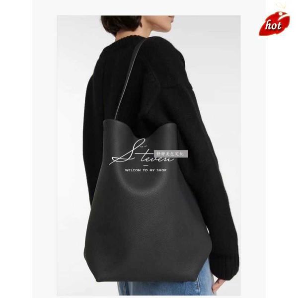 the row bag designer luxury for womens handbags crossbody purses large capacity totes 7a multicolour fashion lnclined shoulder black walle o
the row bag designer luxury for womens handbags crossbody purses large capacity totes 7a multicolour fashion lnclined shoulder black walle o