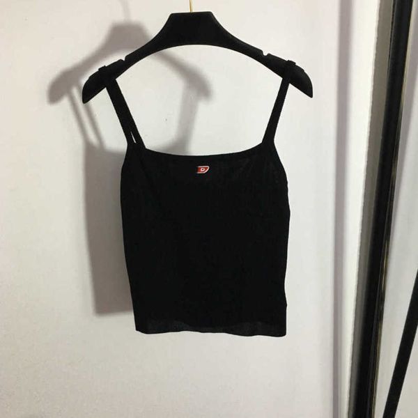 23ss knitted camisole vests womens tanks camis womens designer clothing chest embroidery logo one-line collar spread chest knitted suspender, White
23ss knitted camisole vests womens tanks camis womens designer clothing chest embroidery logo one-line collar spread chest knitted suspender, White