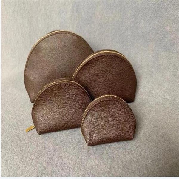 4pcs set designer women cosmetic bags famous makeup bag designers travel pouch make up ladies cluch purses organizador toiletry ba299o
4pcs set designer women cosmetic bags famous makeup bag designers travel pouch make up ladies cluch purses organizador toiletry ba299o