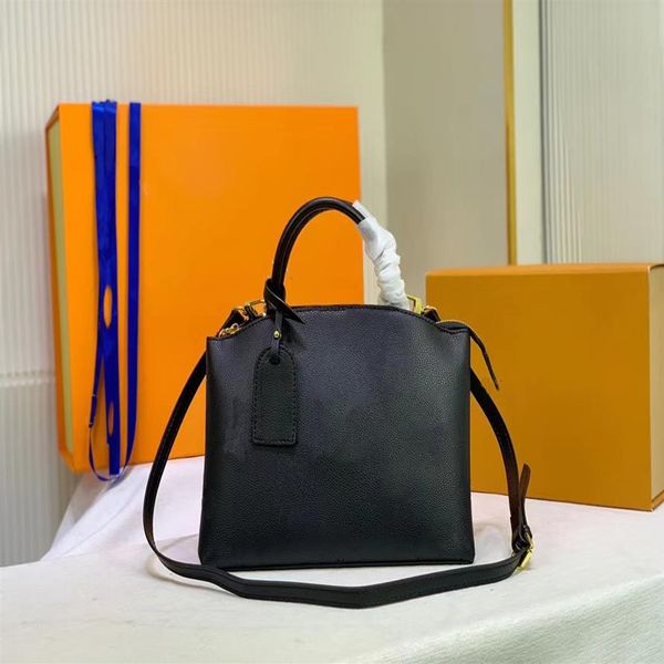 2022 large capacity handbag fashion female leather designer shoulder bag female handbag handle female shopping bag luxury designer2441, Red;black
2022 large capacity handbag fashion female leather designer shoulder bag female handbag handle female shopping bag luxury designer2441, Red;black