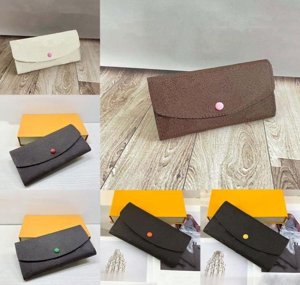 classic emilie wallet women men snap long old flower grid wallets canvas leather purses desigenr lady card holder clutch bag1962172, Red;black
classic emilie wallet women men snap long old flower grid wallets canvas leather purses desigenr lady card holder clutch bag1962172, Red;black
