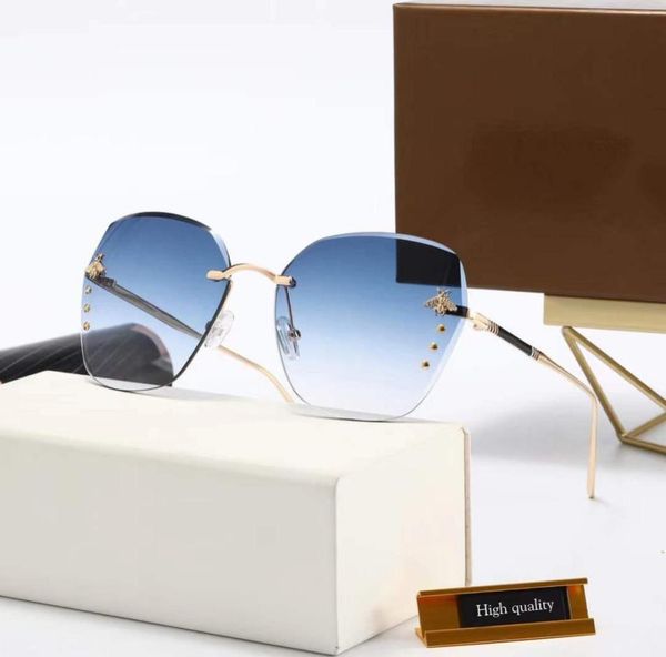 sunglasses men women designer glasses classic little bee fashion square luxury with box 13 kinds of choices017433173, White;black
sunglasses men women designer glasses classic little bee fashion square luxury with box 13 kinds of choices017433173, White;black
