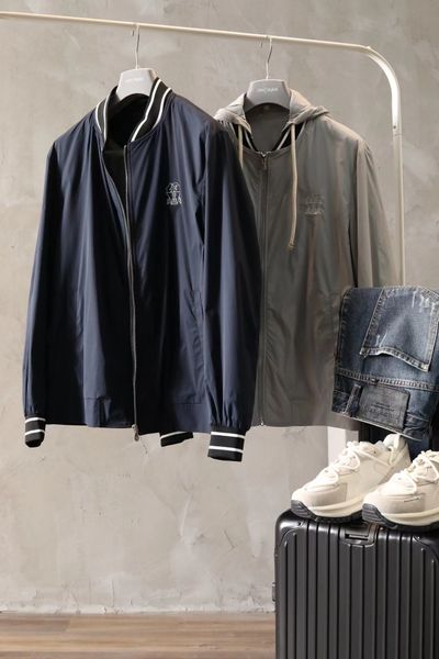 mens jackets hoodies brunello cucinelli hooded detachable leisure jacket coat, Black;brown
mens jackets hoodies brunello cucinelli hooded detachable leisure jacket coat, Black;brown