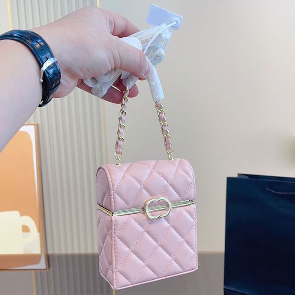 women designer mini vanity box bag lambskin leather with litter mirror gold metal hardware cosmetic case purse matelasse chain vantage lipst
women designer mini vanity box bag lambskin leather with litter mirror gold metal hardware cosmetic case purse matelasse chain vantage lipst