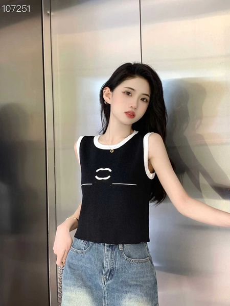 23ss tank womens tanks camis womens designer clothing vest camis logo alphabet print knitted vest womens clothes, White
23ss tank womens tanks camis womens designer clothing vest camis logo alphabet print knitted vest womens clothes, White