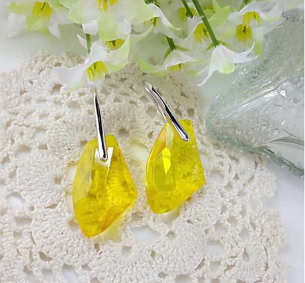 women elegant jewelry ornaments earrings ear studs inlaid senior rhinestone bright twinkle crystal valentine's gift plating white k axe, Golden;silver
women elegant jewelry ornaments earrings ear studs inlaid senior rhinestone bright twinkle crystal valentine's gift plating white k axe, Golden;silver