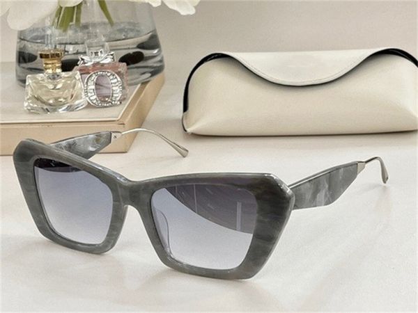 designer brand glasses sunglasses outdoor valentinoity sunshade frame classic luxury sunglasses, White;black
designer brand glasses sunglasses outdoor valentinoity sunshade frame classic luxury sunglasses, White;black