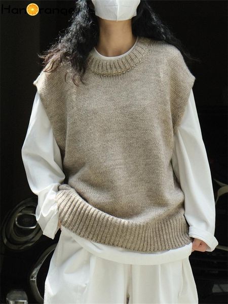vests hanorange 2022 early autumn texture wool oneck knitted vest women loose profile soft waxy skinfriendly sleeveless sweater, Black;white
vests hanorange 2022 early autumn texture wool oneck knitted vest women loose profile soft waxy skinfriendly sleeveless sweater, Black;white