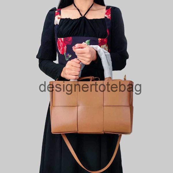 fashion woven bag handle shoulder single arco tote cabat large-capacity bags vegetable basket handbag summer lady hobo casual botega v cross
fashion woven bag handle shoulder single arco tote cabat large-capacity bags vegetable basket handbag summer lady hobo casual botega v cross